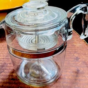 Vintage Pyrex Clear Glass Coffee Percolator Unique and Stylish Kitchen Appliance